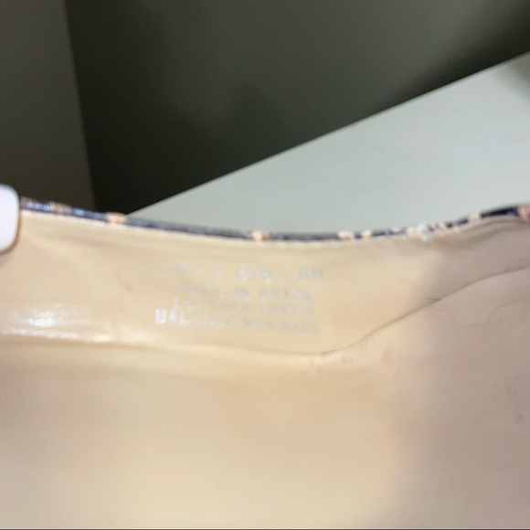 NINE WEST Snake Skin Leather upper with stacked heel - Picture 8 of 9